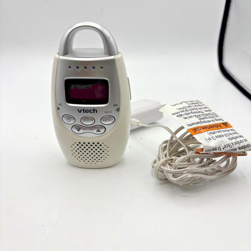 VTech DM221-2 PU White 1000ft Range Digital Audio Baby Monitor Parent